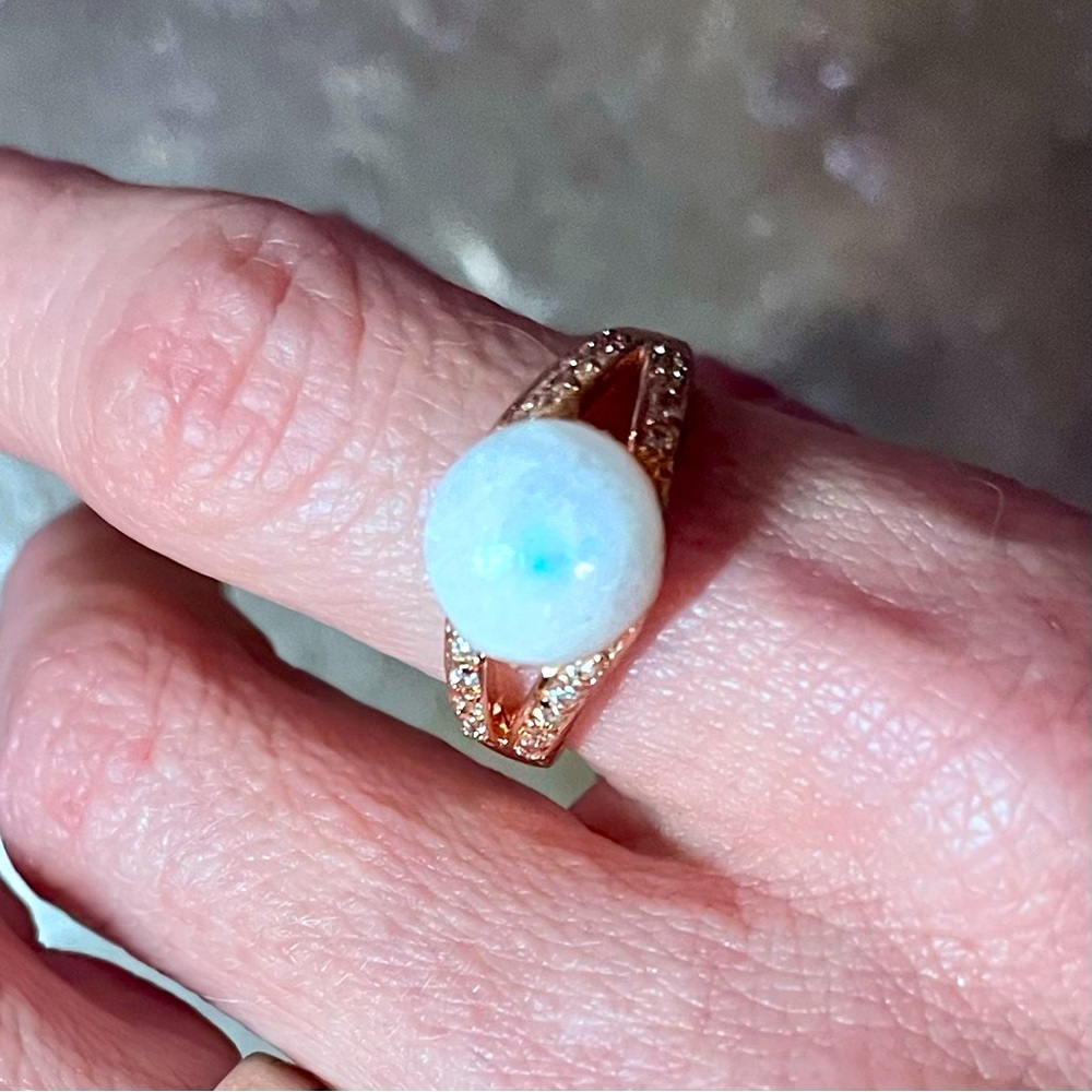 Classy Rose Gold Moonstone Ring - Sz 7